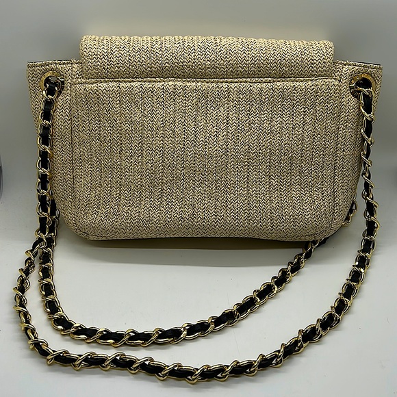 Henri Bendel Beautiful Authentic Beige and Gold Chain Satchel Purse Bag ππ - Picture 2 of 7